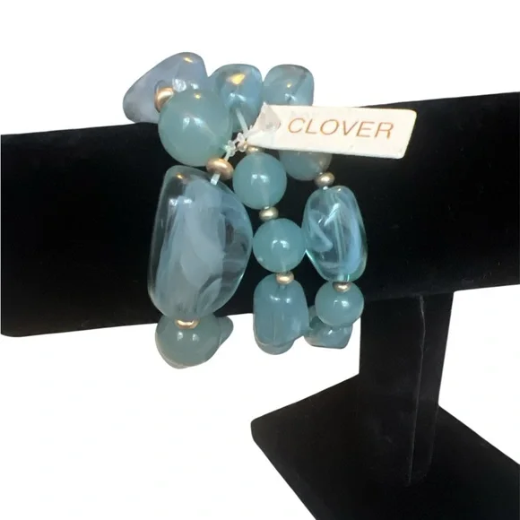 Clover Aqua ice Bracelet Set oh Three NWT - Picture 1 of 2